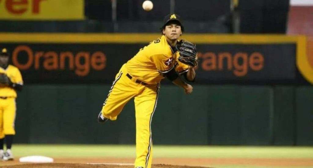 El Tsunami Carlos Martínez