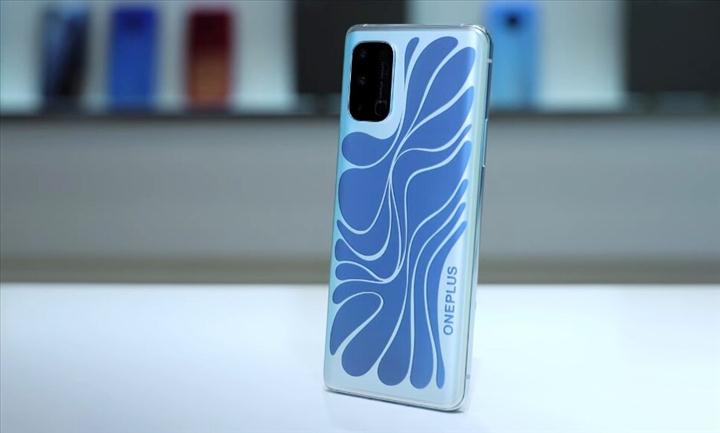 OnePlus 8T