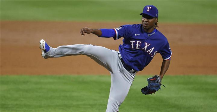 al dominicano Rafael Montero